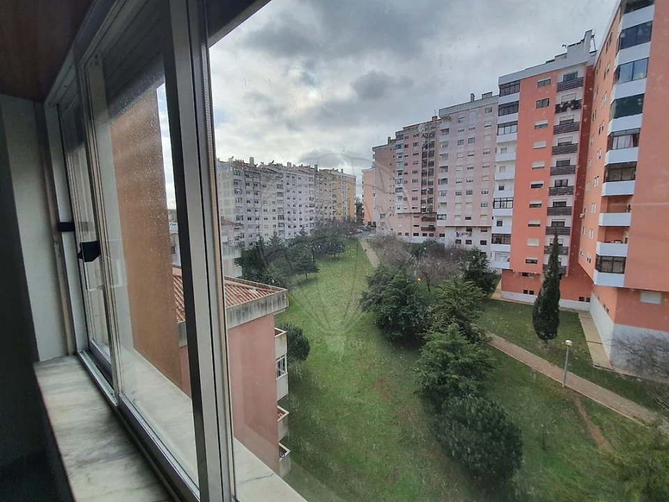 Apartamento T2 para Venda em Cacém e São Marcos Foto 15