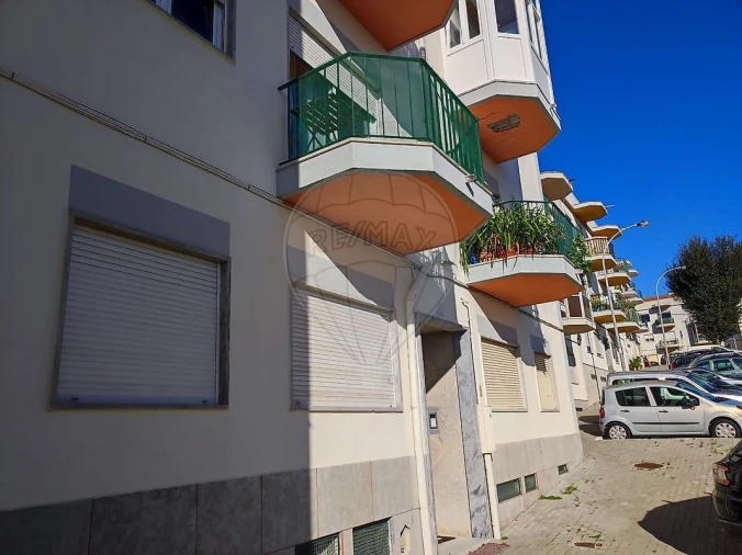 Apartamento T2 para Venda em Barcarena Foto 7