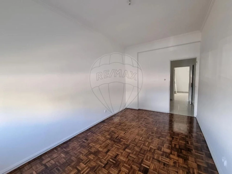 Apartamento T2 para Venda em Barcarena Foto 12