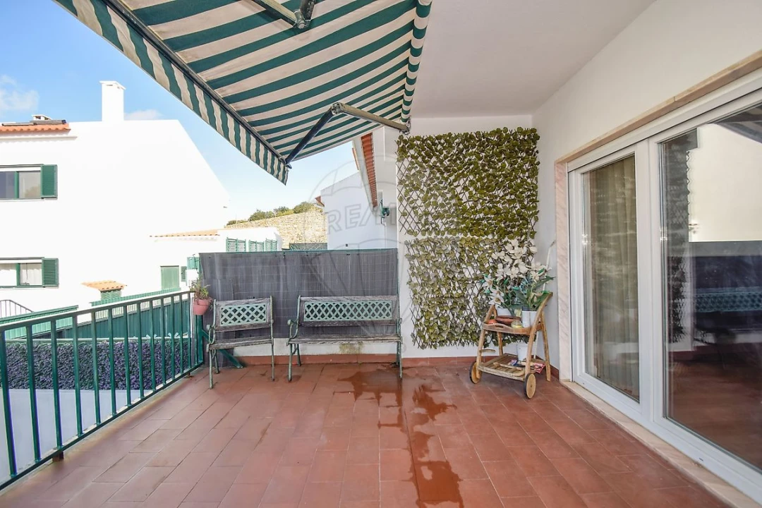 Moradia T4 para Venda em Almargem do Bispo, Pêro Pinheiro e Montelavar Foto 38