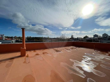 Apartamento T4 para Venda em Alvalade