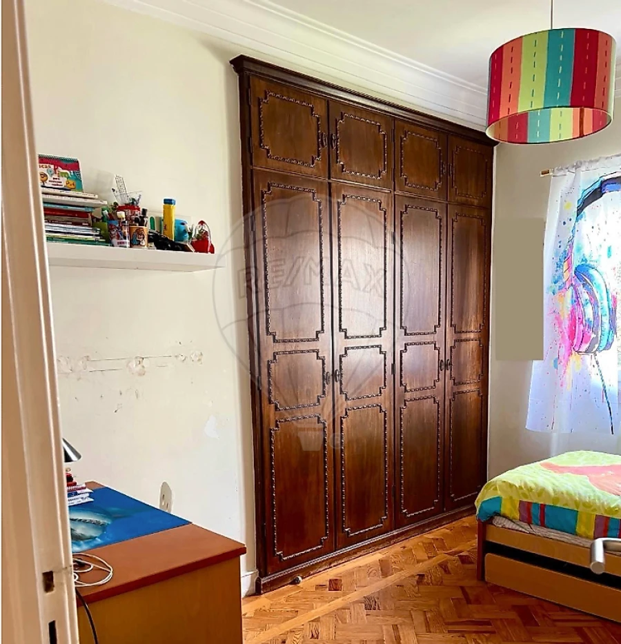 Apartamento T4 para Venda em Alvalade Foto 12