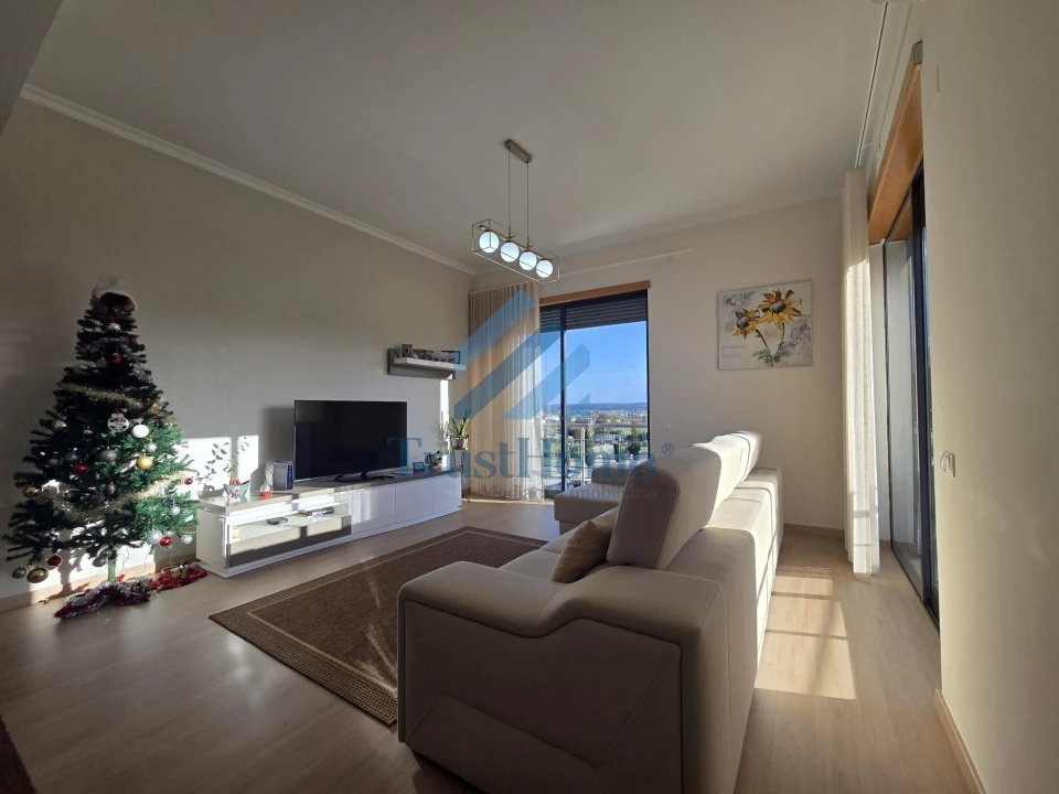 Apartamento T3 para Venda em Abrantes (São Vicente e São João) e Alferrarede Foto 2