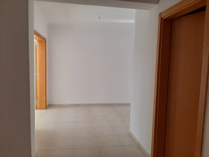 Apartamento T2 para Venda em Azambuja Foto 3