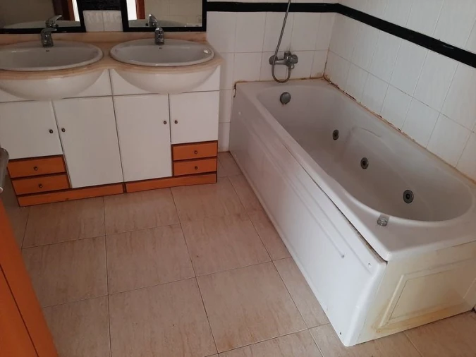 Apartamento T2 para Venda em Azambuja Foto 12
