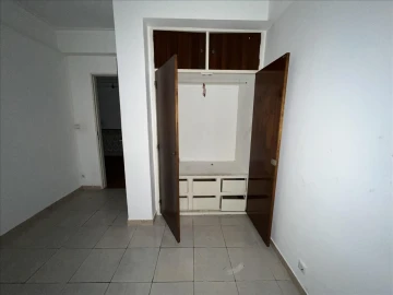 Apartamento T2 para Venda em Agualva e Mira-Sintra