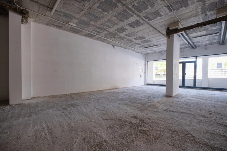 Negócio para Arrendamento em Mina de Água Foto 5