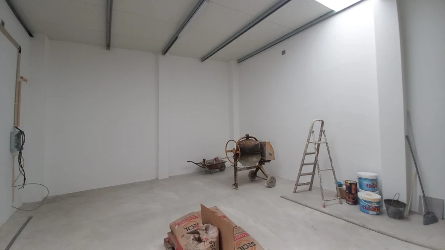 Armazém para Arrendamento em Marrazes e Barosa Foto 1