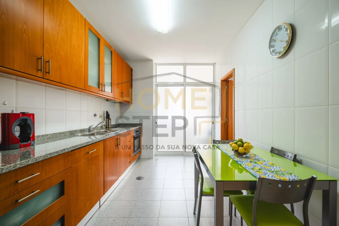 Apartamento T2 para Venda em Anta e Guetim Foto 5