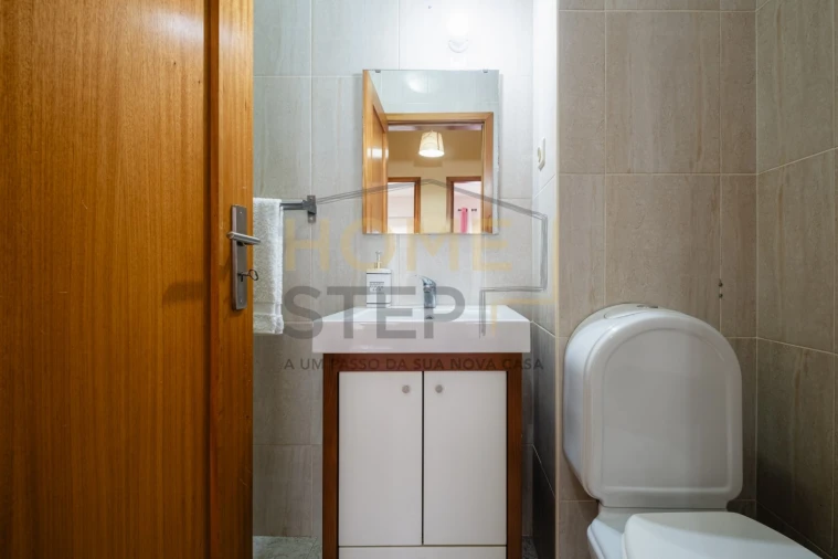 Apartamento T2 para Venda em Anta e Guetim Foto 19