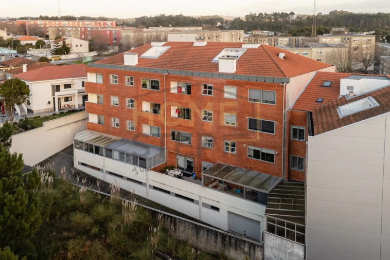 Apartamento T2 para Venda em Anta e Guetim Foto 40