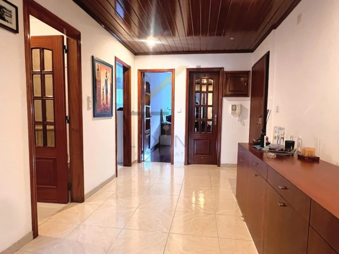 Apartamento T2 para Venda em Massamá e Monte Abraão Foto 4