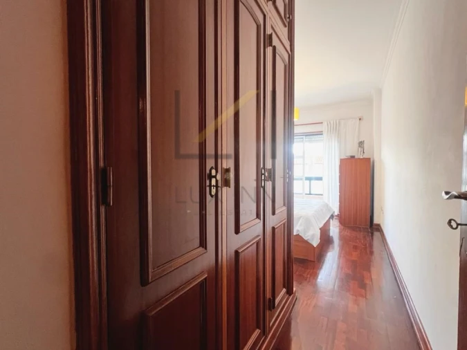 Apartamento T2 para Venda em Massamá e Monte Abraão Foto 11