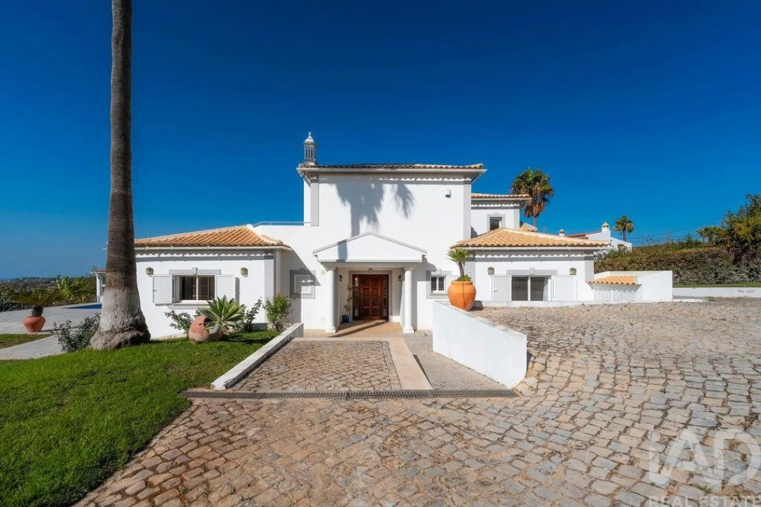 Moradia T4 para Venda em São Brás de Alportel Foto 3