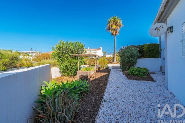 Moradia T4 para Venda em São Brás de Alportel Foto 33