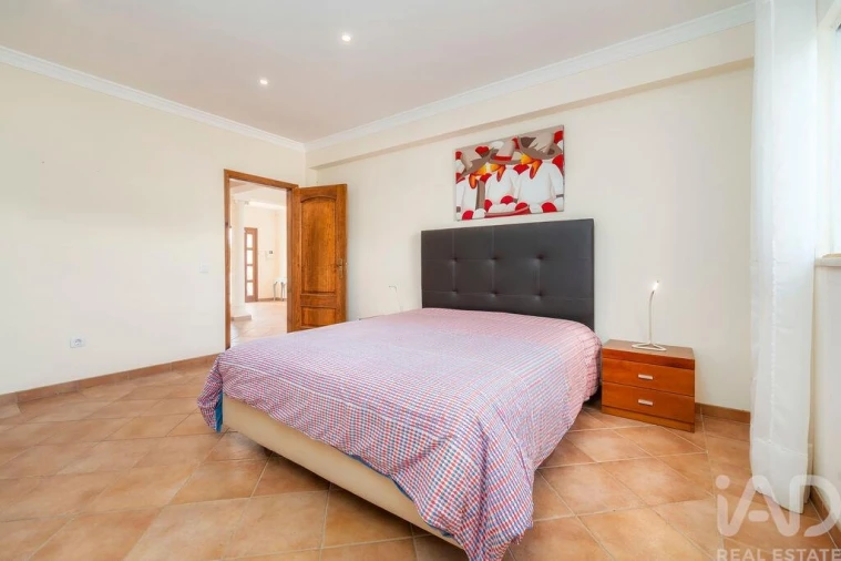 Moradia T4 para Venda em São Brás de Alportel Foto 30