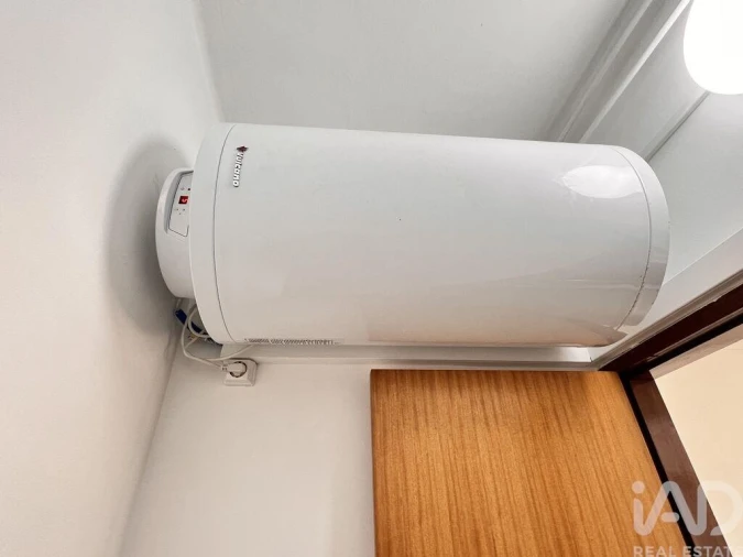 Apartamento T2 para Arrendamento em Santa Maria, São Pedro e Matacães Foto 8