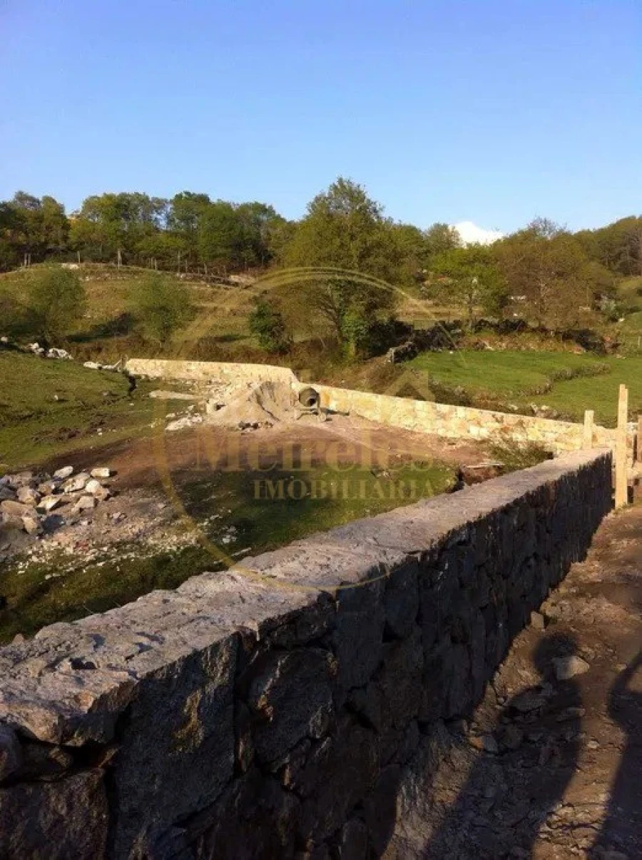 Terreno para Venda em Valdreu Foto 3