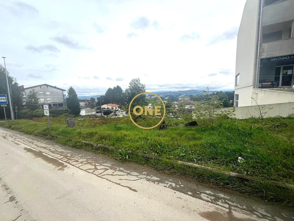 Terreno para Venda em Paredes Foto 6