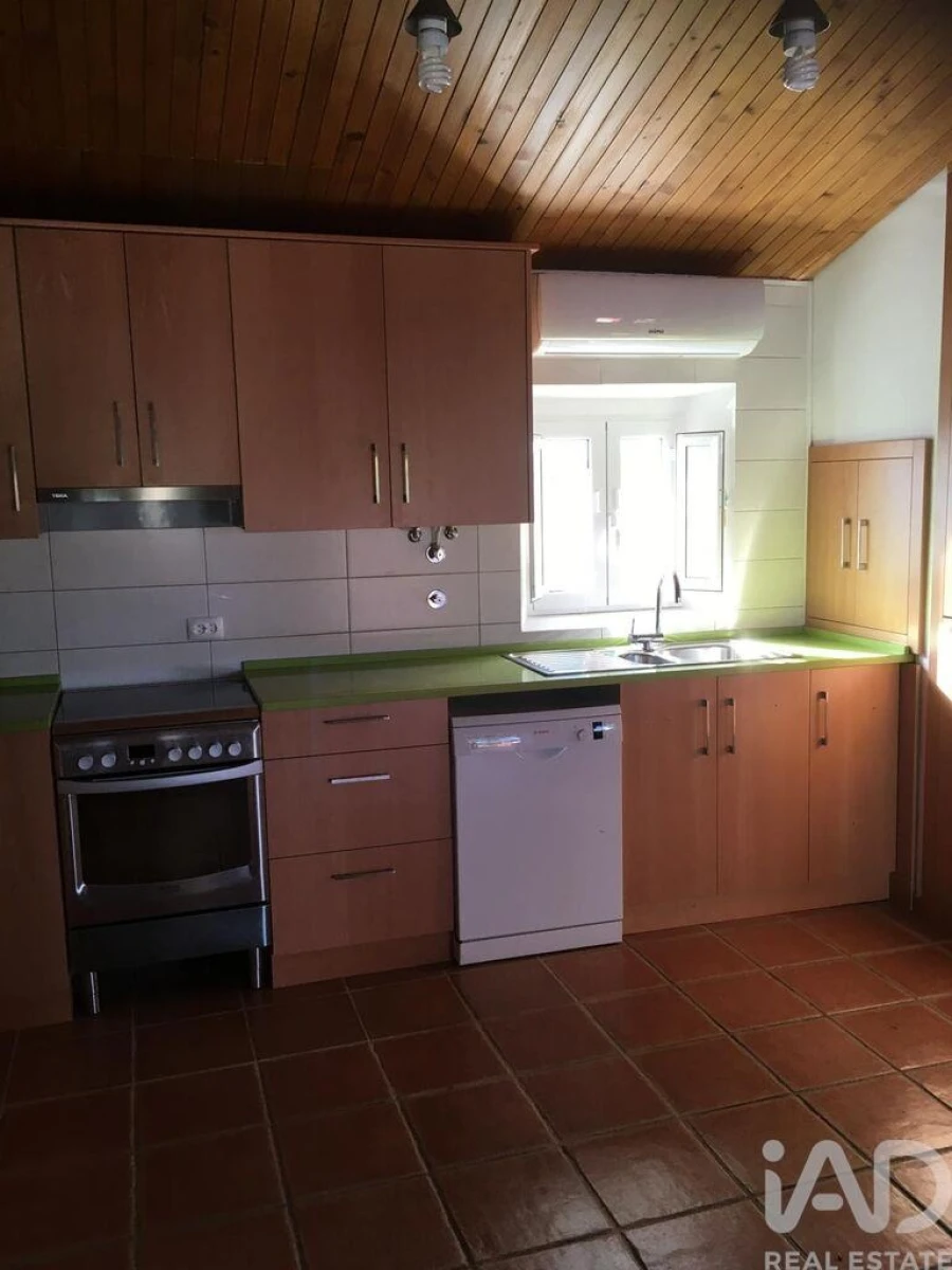 Moradia T3 para Venda em Colos Foto 11