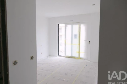 Apartamento T3 para Venda em Atouguia da Baleia