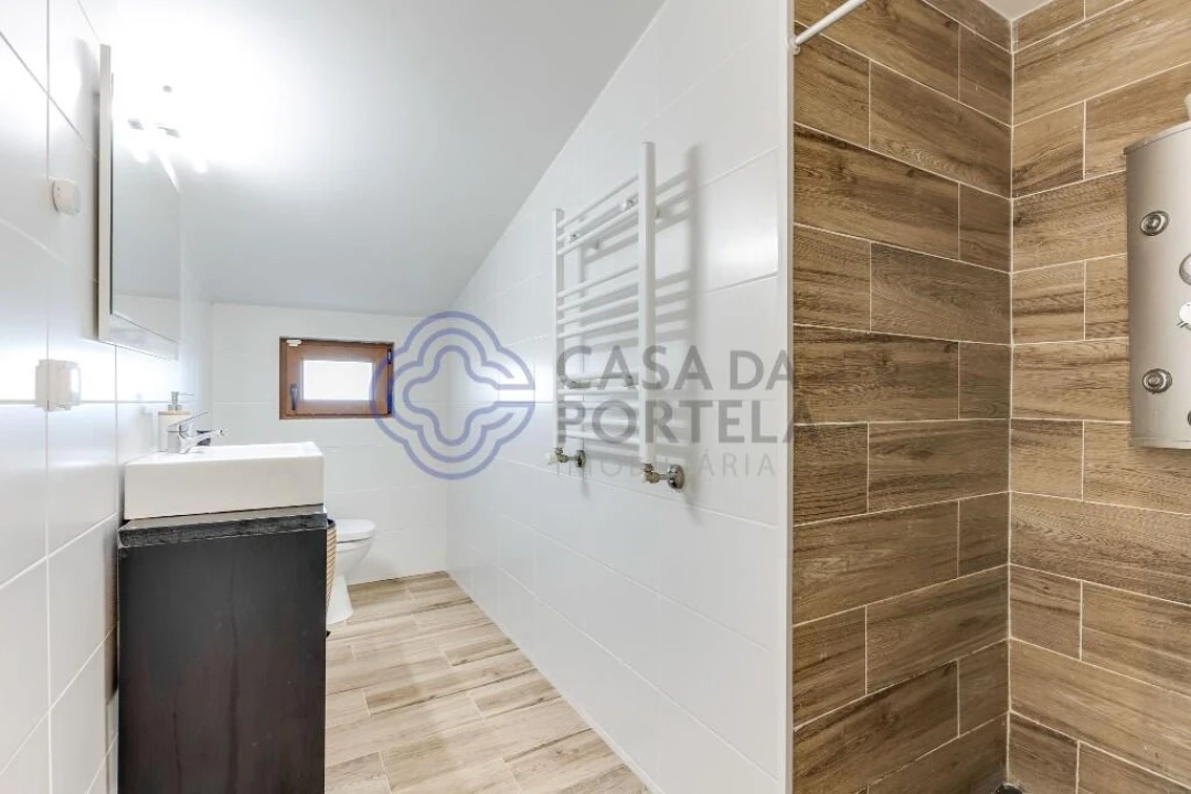 Moradia T3 para Venda em Touguinha e Touguinhó Foto 26