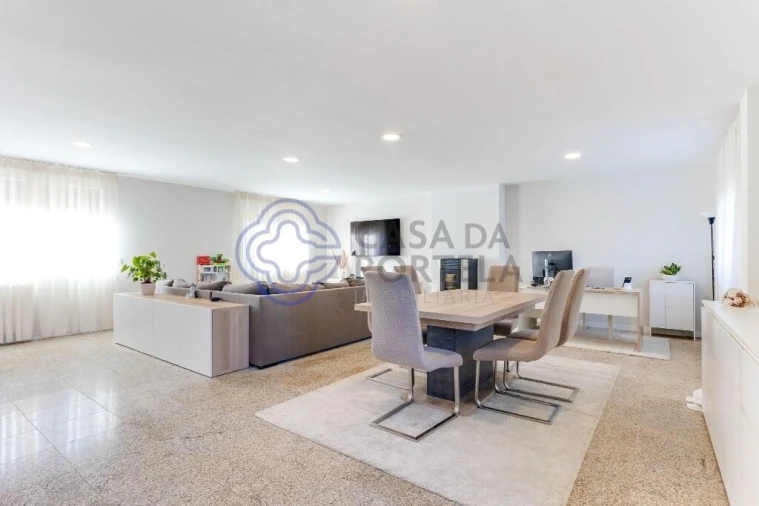 Moradia T3 para Venda em Touguinha e Touguinhó Foto 5