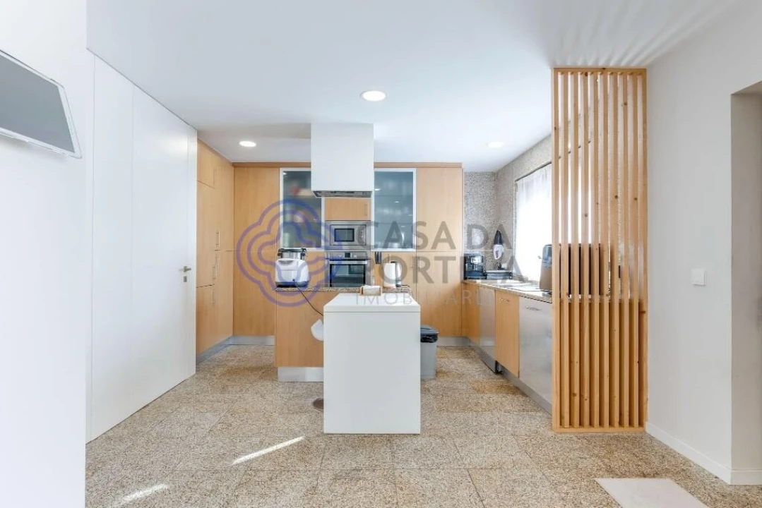 Moradia T3 para Venda em Touguinha e Touguinhó Foto 9