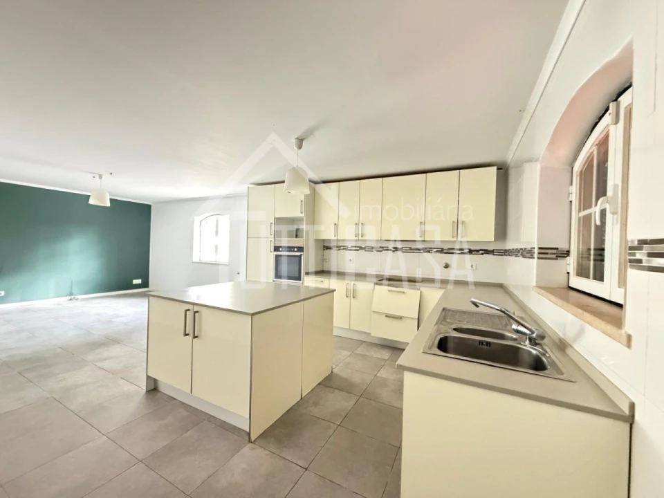 Moradia T4 para Venda em Ramalhal Foto 16