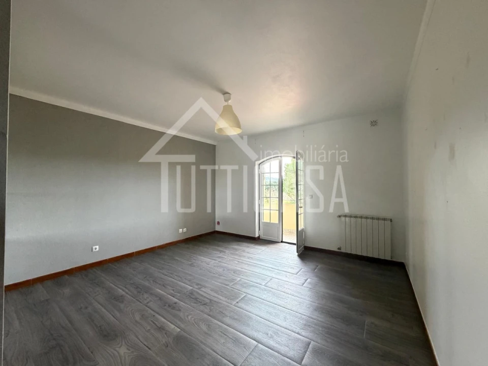 Moradia T4 para Venda em Ramalhal Foto 36