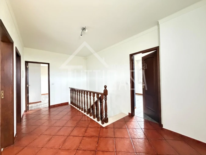 Moradia T4 para Venda em Ramalhal Foto 32