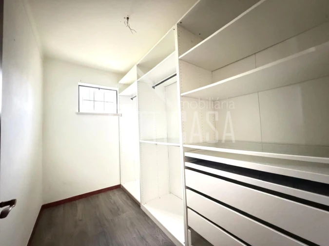 Moradia T4 para Venda em Ramalhal Foto 39