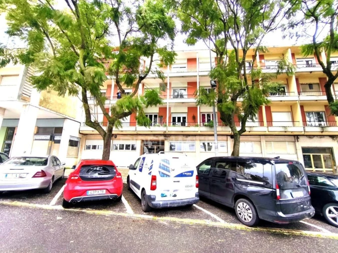 Apartamento T2 para Venda em Venteira