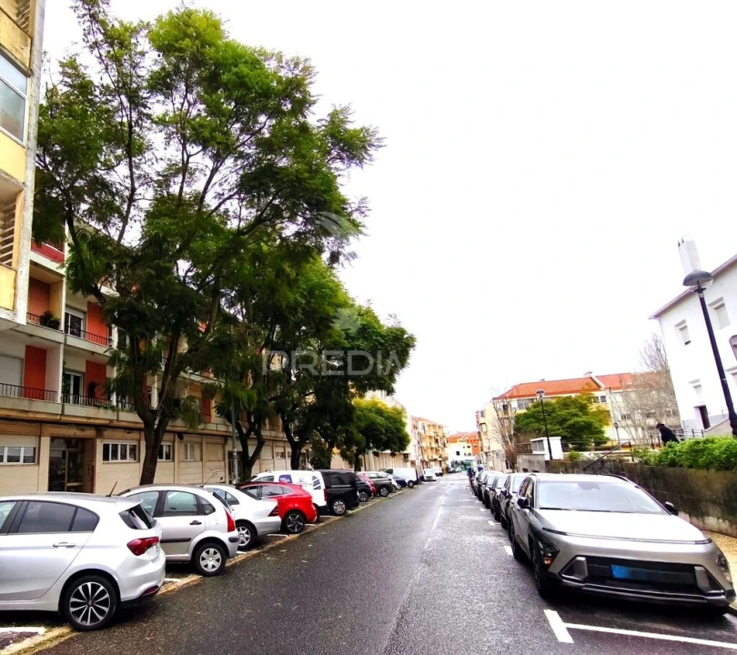 Apartamento T2 para Venda em Venteira Foto 20