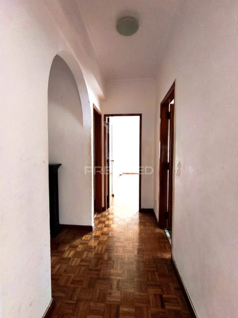 Apartamento T3 para Venda em Mina de Água