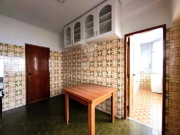 Apartamento T3 para Venda em Mina de Água