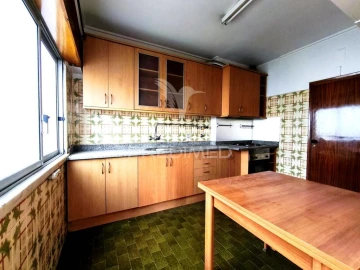 Apartamento T3 para Venda em Mina de Água