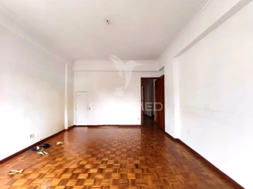Apartamento T3 para Venda em Mina de Água