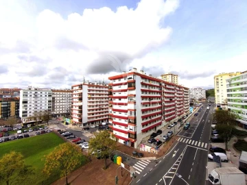 Apartamento T3 para Venda em Mina de Água