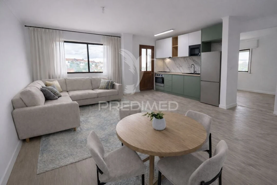 Apartamento T2 para Venda em Rio Tinto Foto 2