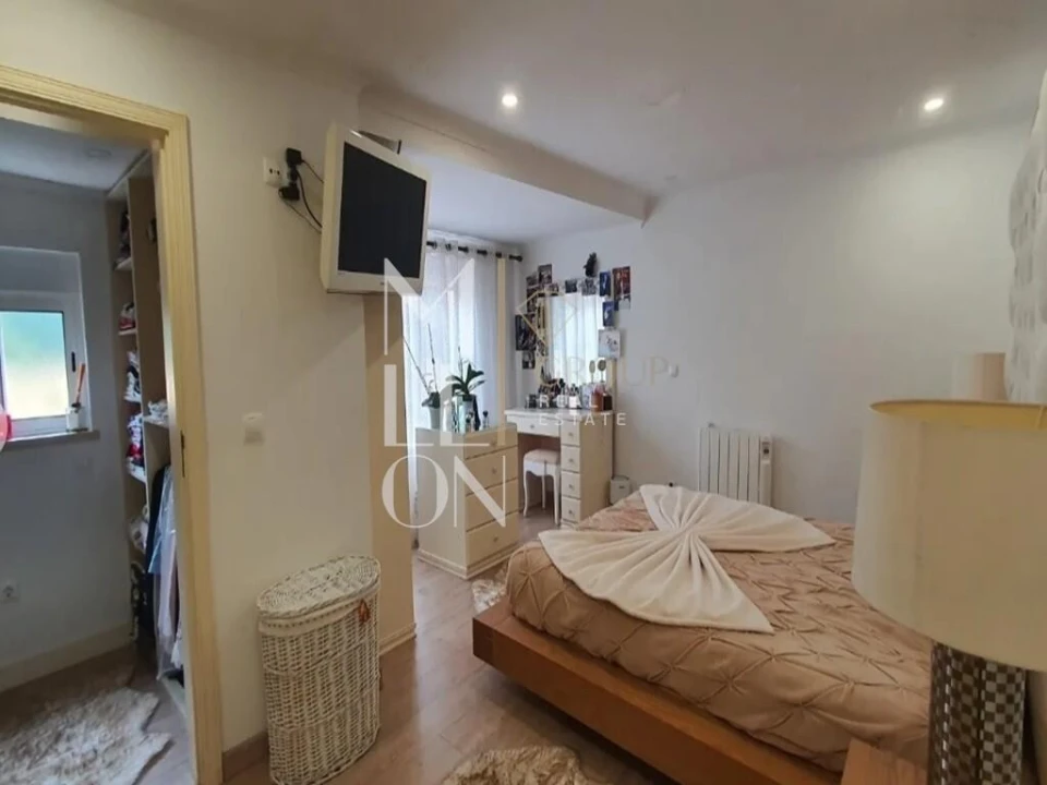 Moradia T3 para Venda em Santa Maria e São Miguel, São Martinho, São Pedro Penaferrim Foto 11