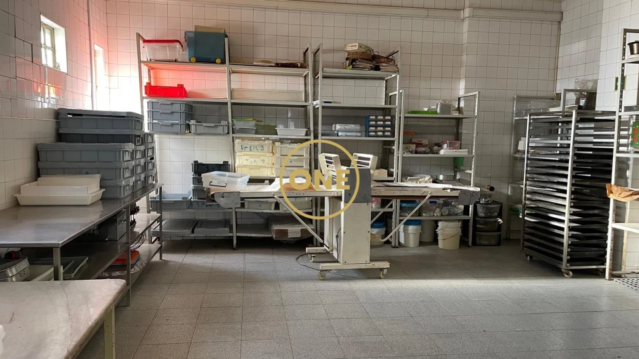 Negócio para Venda em Salvaterra de Magos e Foros de Salvaterra Foto 16