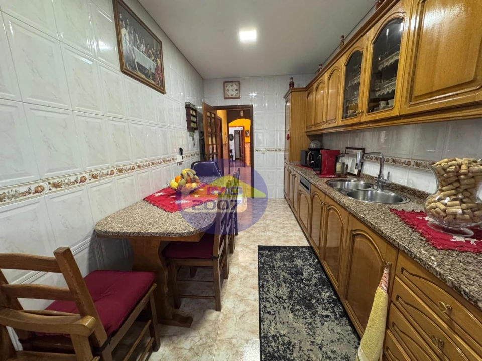 Apartamento T3 para Venda em Santa Maria de Lamas Foto 7