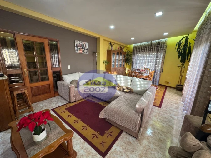 Apartamento T3 para Venda em Santa Maria de Lamas Foto 1