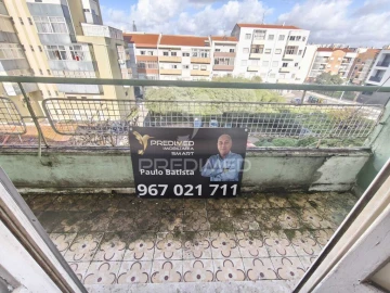 Apartamento T3 para Venda em Almada, Cova da Piedade, Pragal e Cacilhas