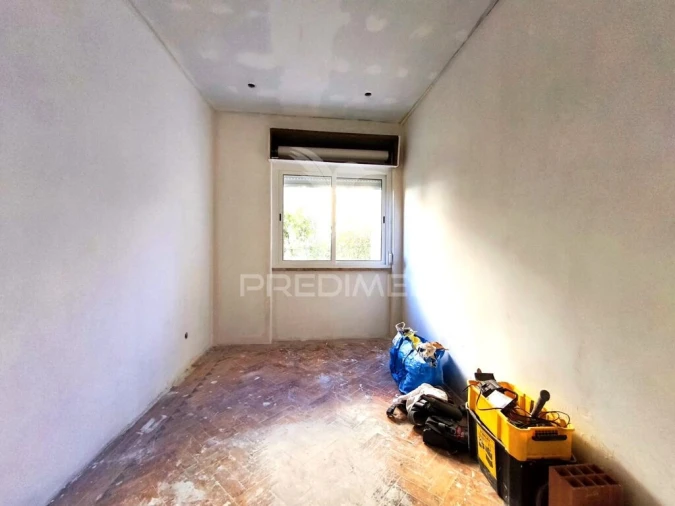 Apartamento T3 para Venda em Falagueira-Venda Nova Foto 18