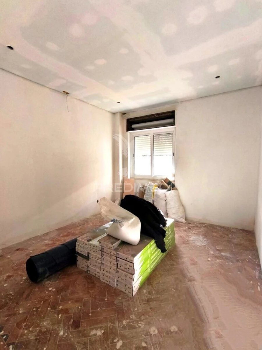 Apartamento T3 para Venda em Falagueira-Venda Nova Foto 7