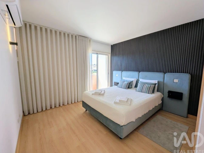 Apartamento T2 para Arrendamento em Lagos (São Sebastião e Santa Maria) Foto 26