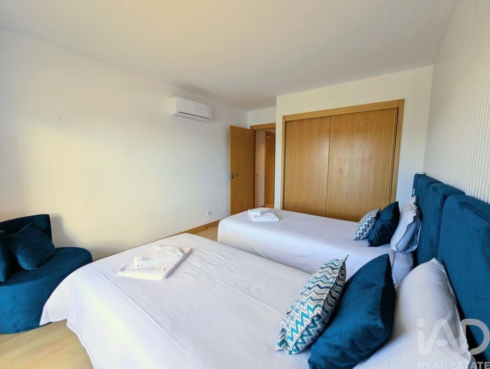 Apartamento T2 para Arrendamento em Lagos (São Sebastião e Santa Maria) Foto 23