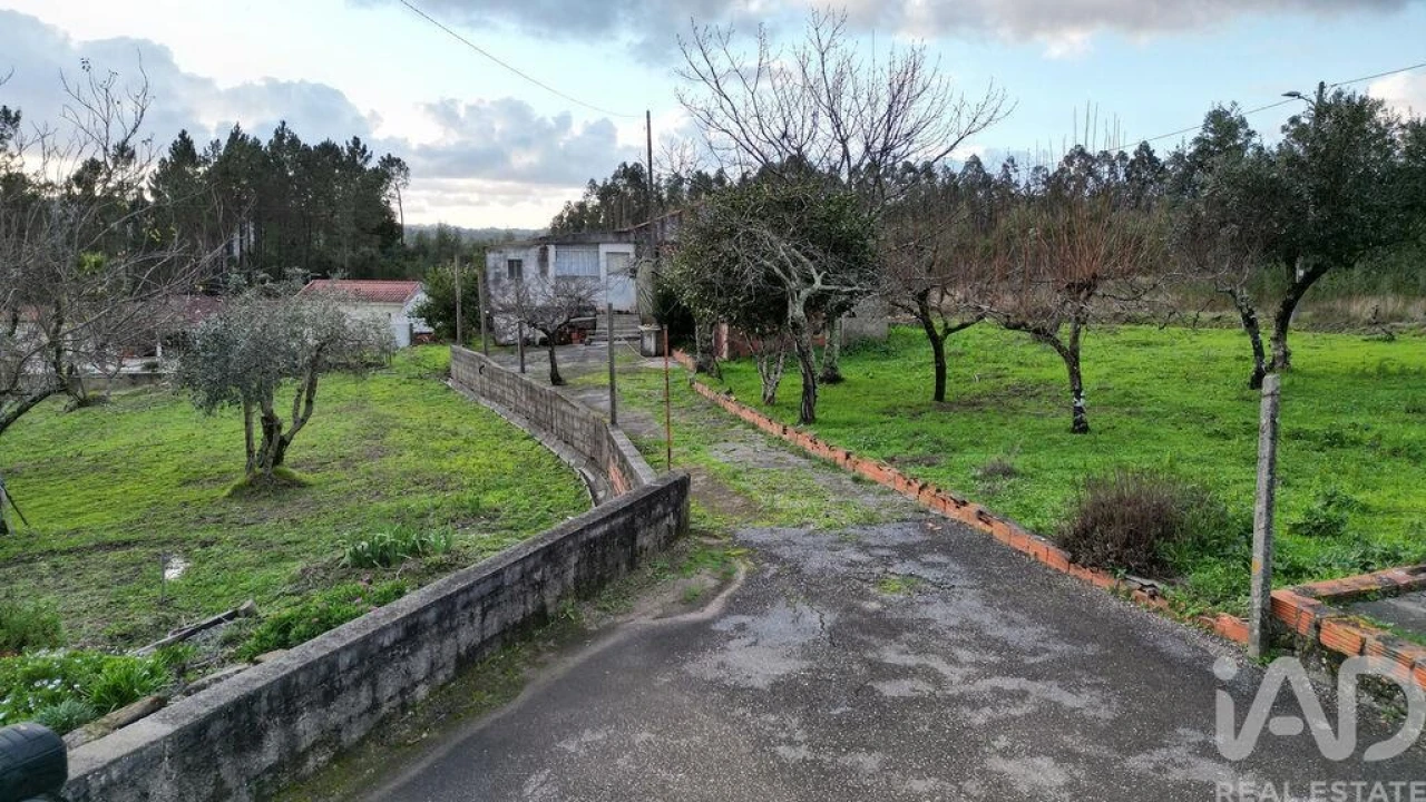 Moradia T2 para Venda em Vila Nova Foto 33